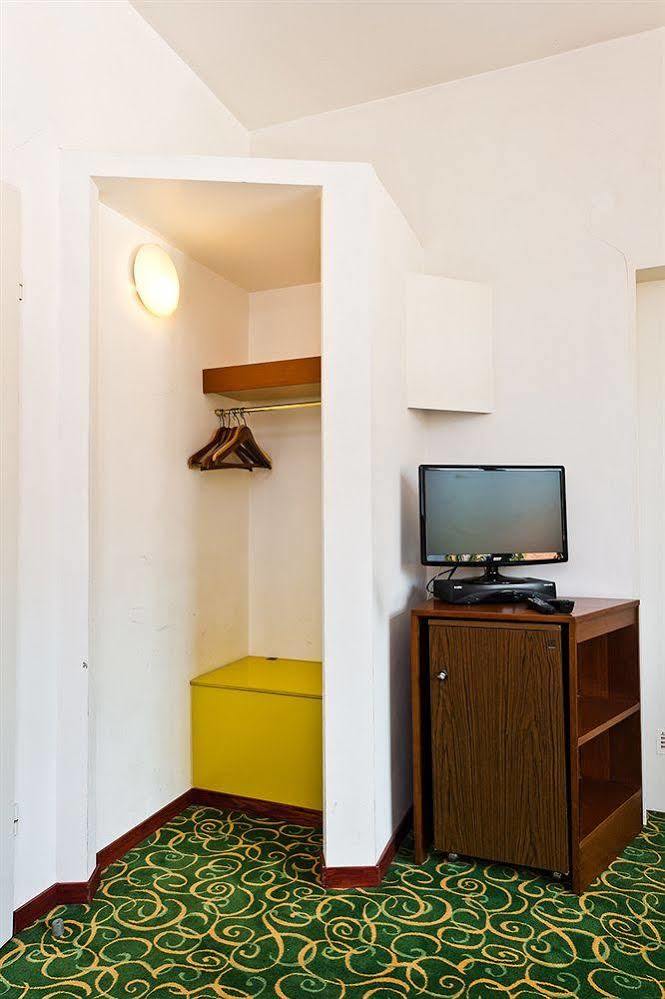 Hotel Monpti Хайделберг Екстериор снимка